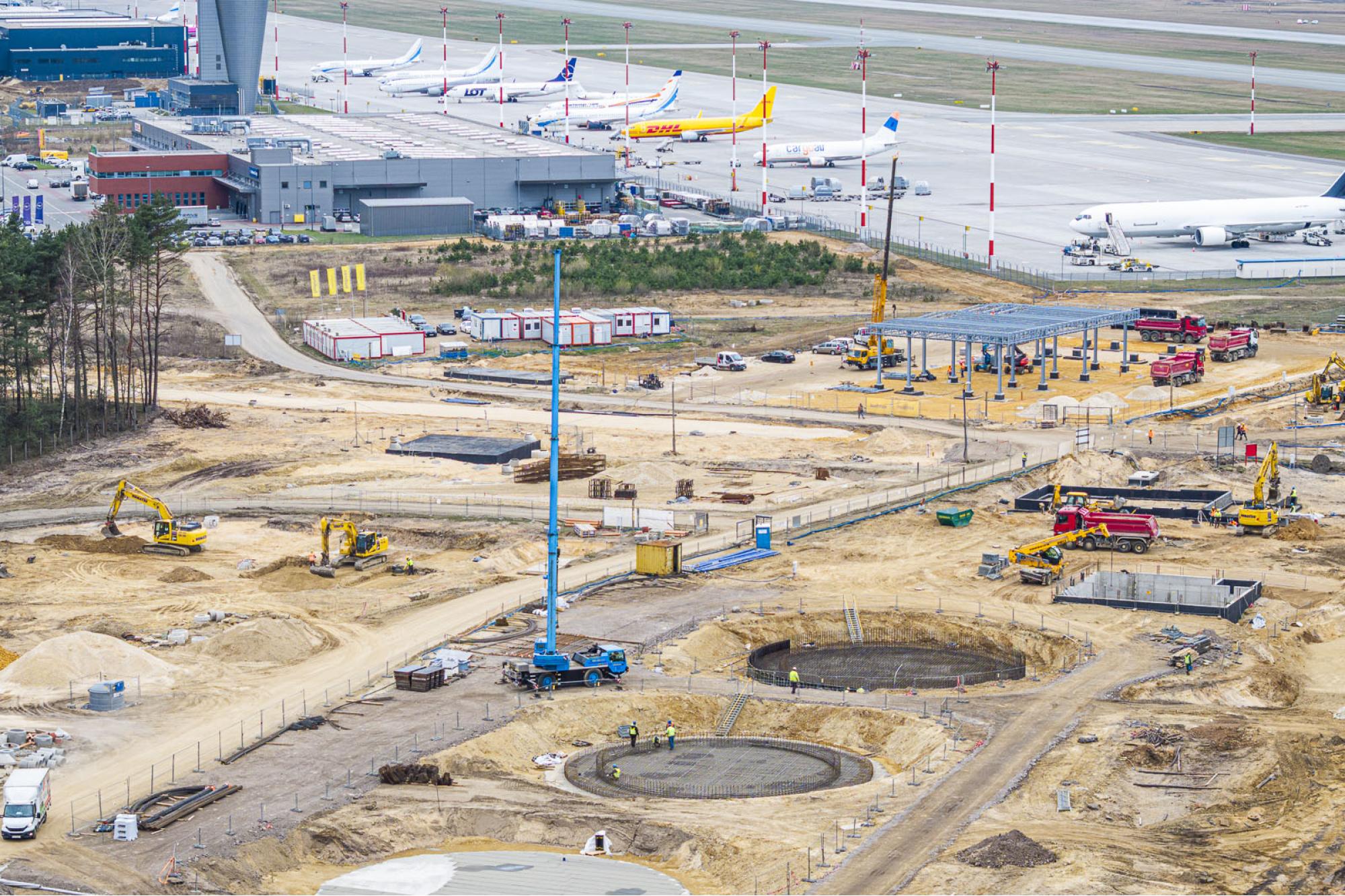 Marzec 2025 - budowa węzła multimodalnego do przeładunku towarów i paliw / Program inwestycyjny Katowice Airport 2024–2032