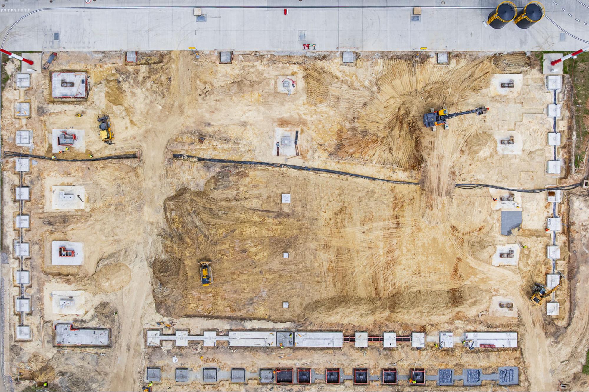 Kwiecień 2025 - Budowa hangaru H4 / Program inwestycyjny Katowice Airport 2024–2032