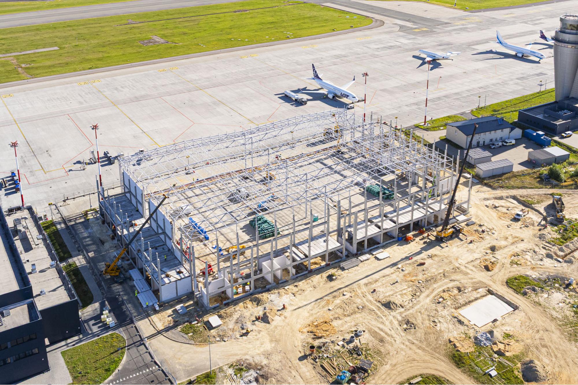 Czerwiec 2025 - Budowa hangaru H4 / Program inwestycyjny Katowice Airport 2024–2032