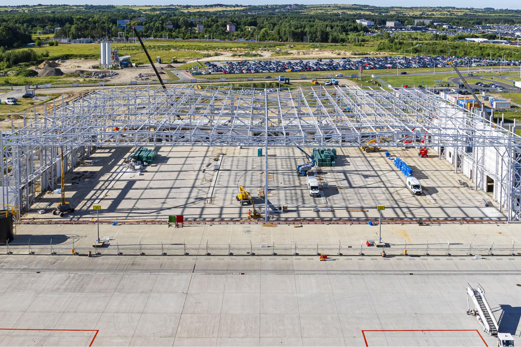 Czerwiec 2025 - Budowa hangaru H4 / Program inwestycyjny Katowice Airport 2024–2032