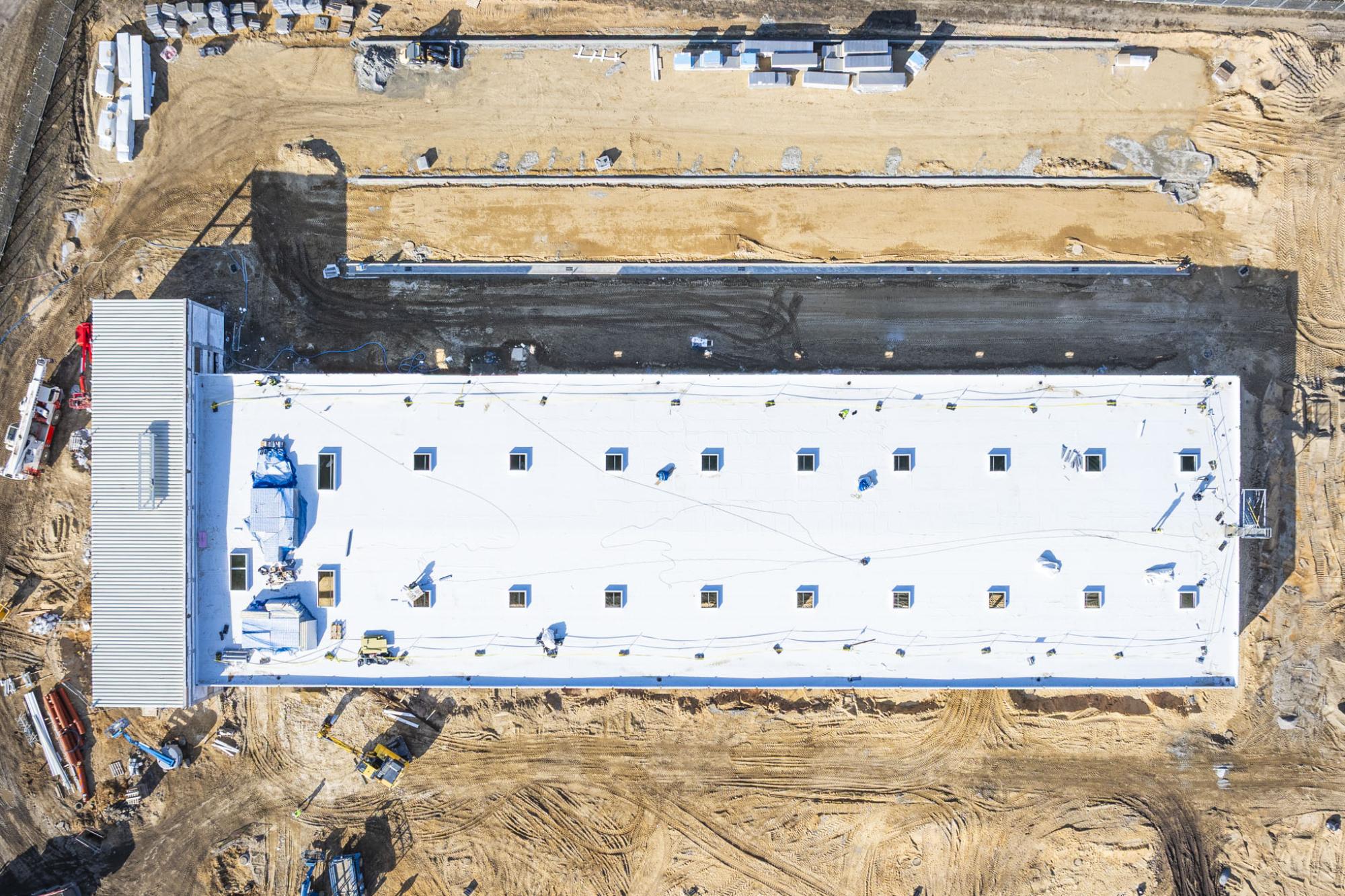 Luty 2025 - Budowa nowej bazy służb utrzymania lotniska / Program inwestycyjny Katowice Airport 2024–2032