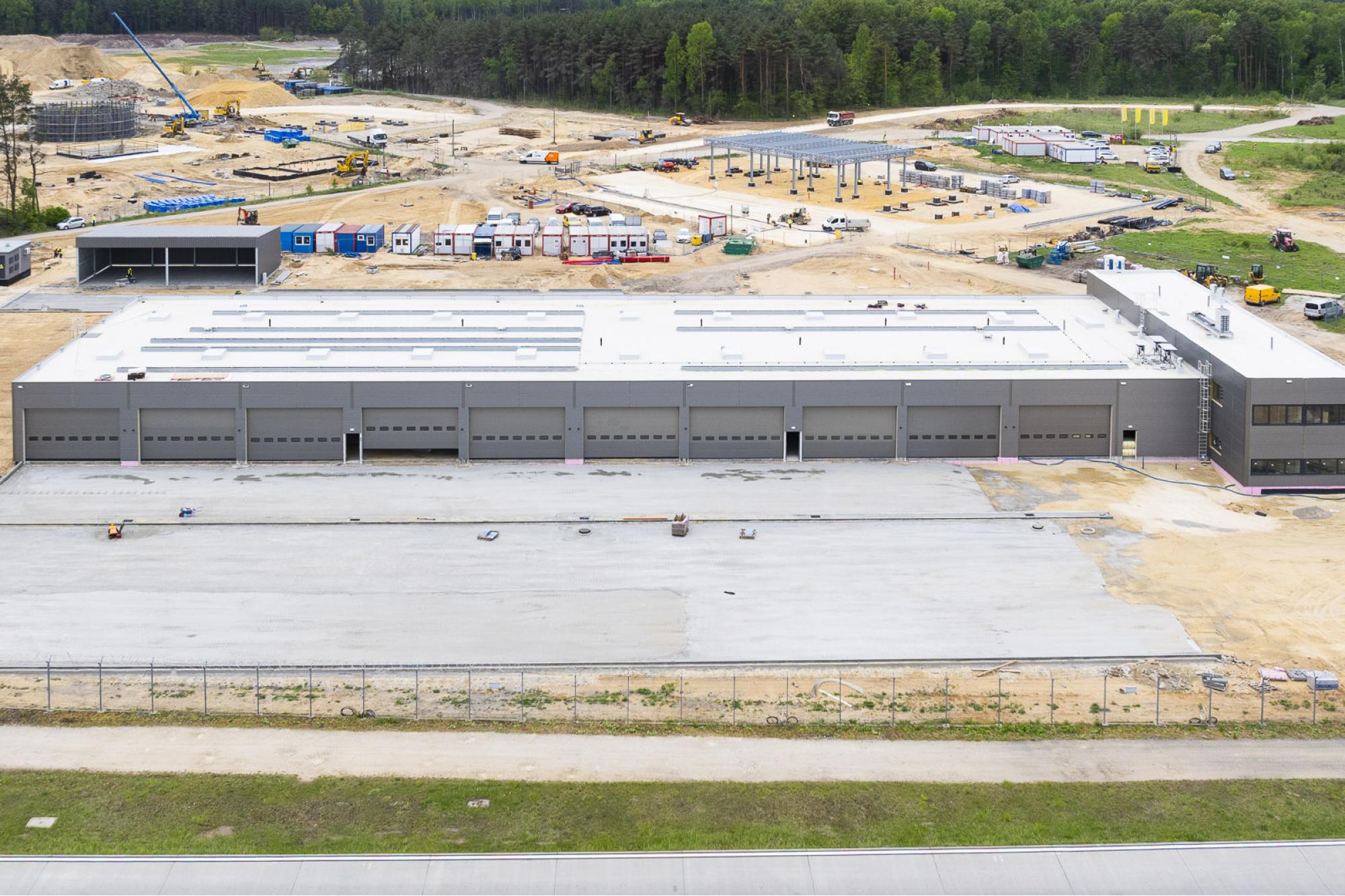 Kwiecień 2025 - Budowa nowej bazy służb utrzymania lotniska / Program inwestycyjny Katowice Airport 2024–2032