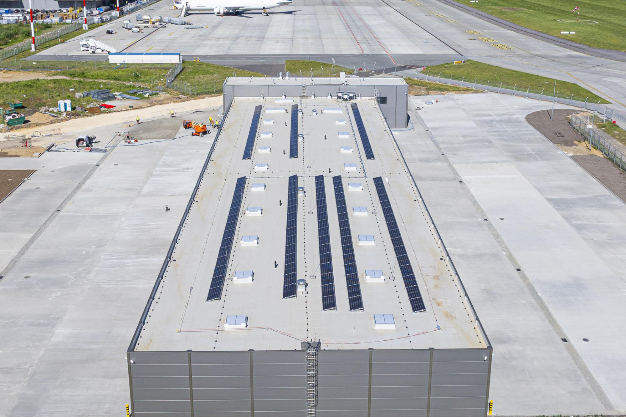 Czerwiec 2025 - Budowa nowej bazy służb utrzymania lotniska / Program inwestycyjny Katowice Airport 2024–2032