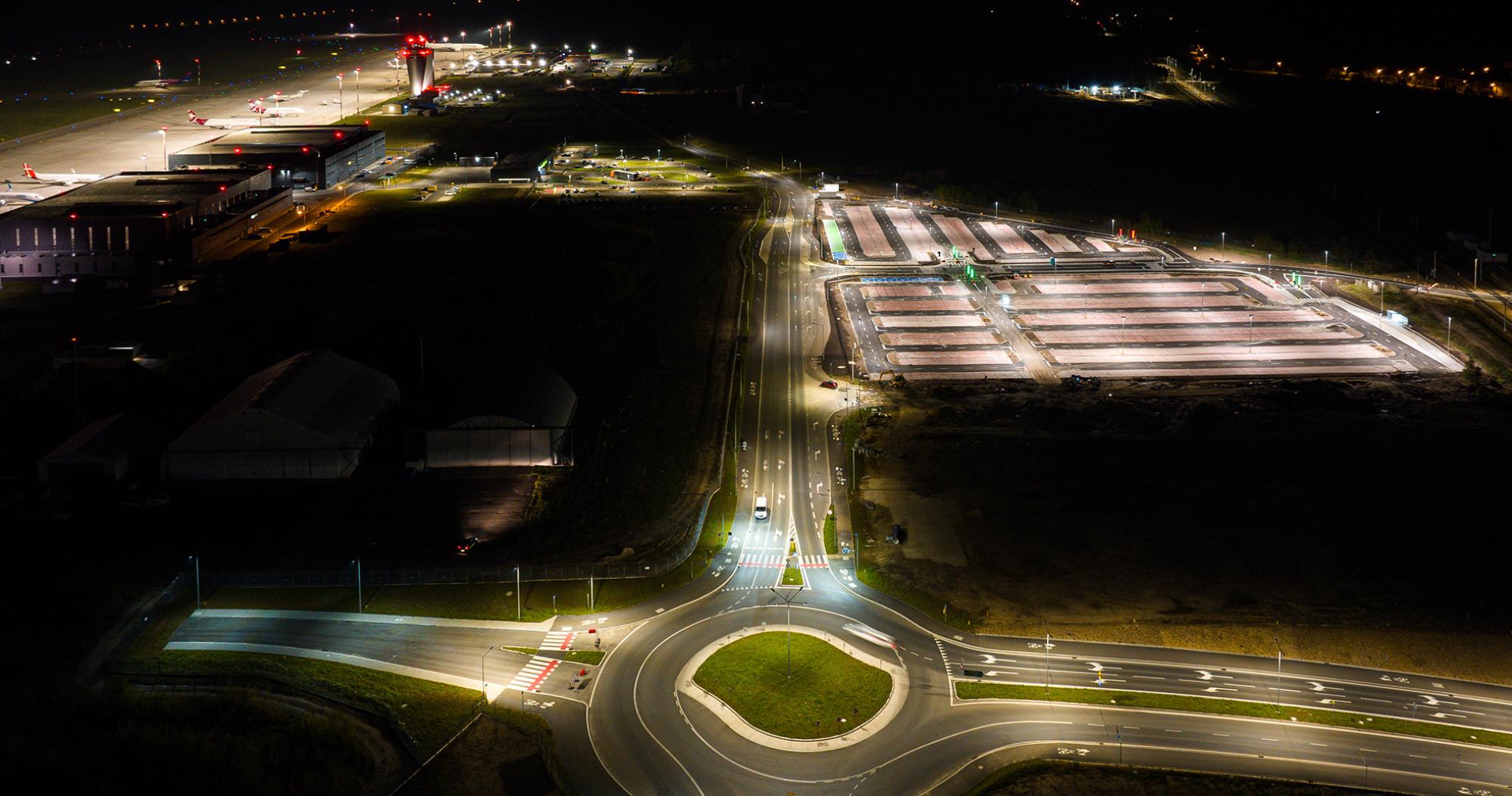 Katowice Airport z nowym parkingiem, do użytku oddano 757 nowych miejsc postojowych / Program inwestycyjny Katowice Airport 2024–2032