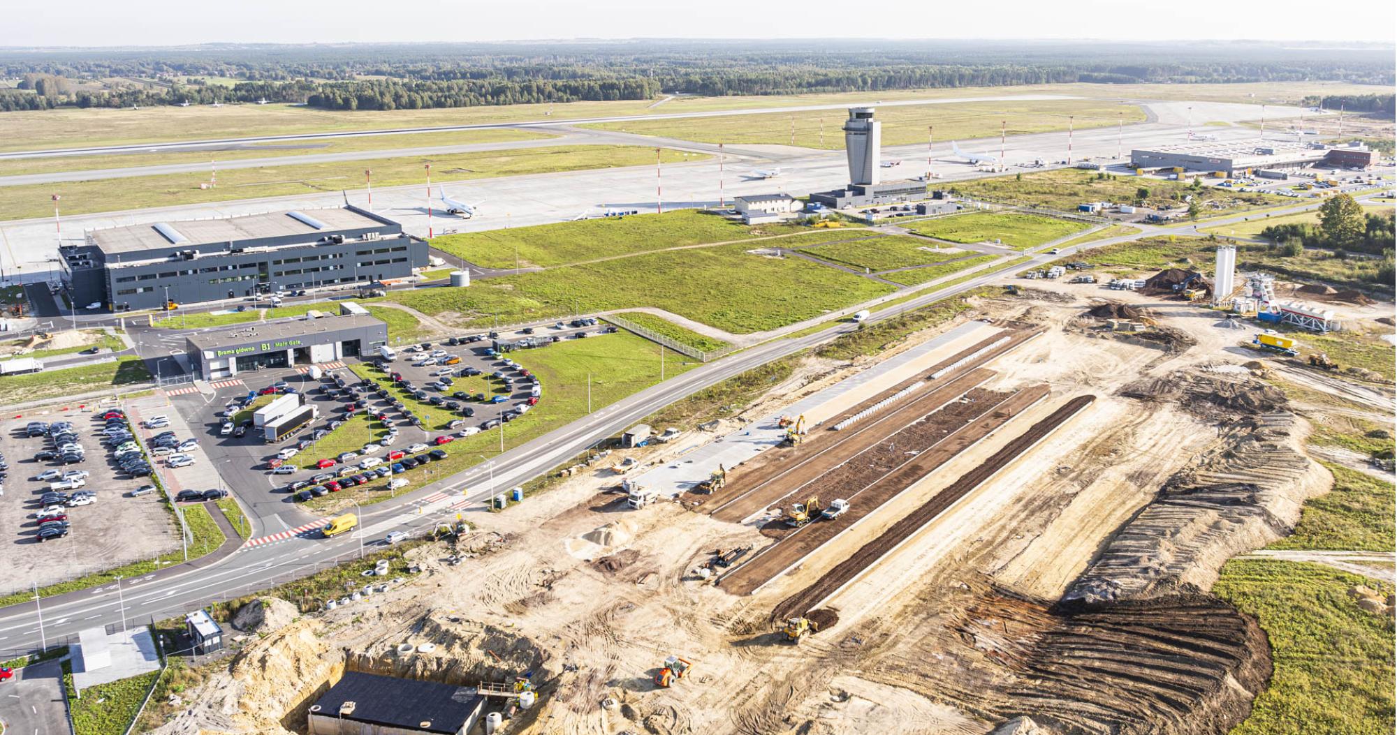 W Katowice Airport powstaje Parking P5 / Program inwestycyjny Katowice Airport 2024–2032