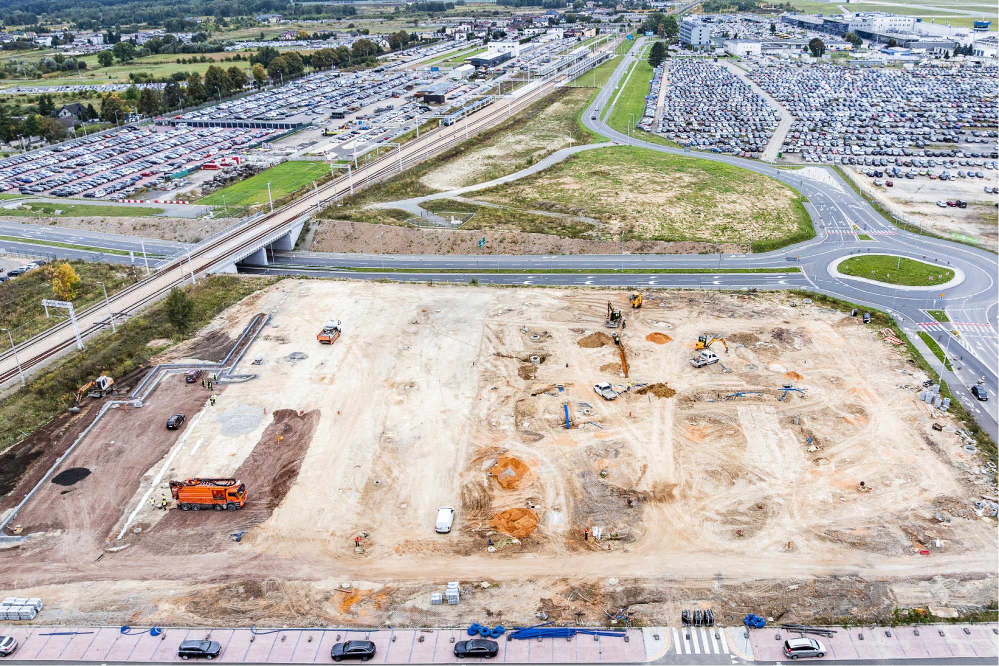 Wrzesień 2025 - Parking P4 (Etap II) / Program inwestycyjny Katowice Airport 2024–2032