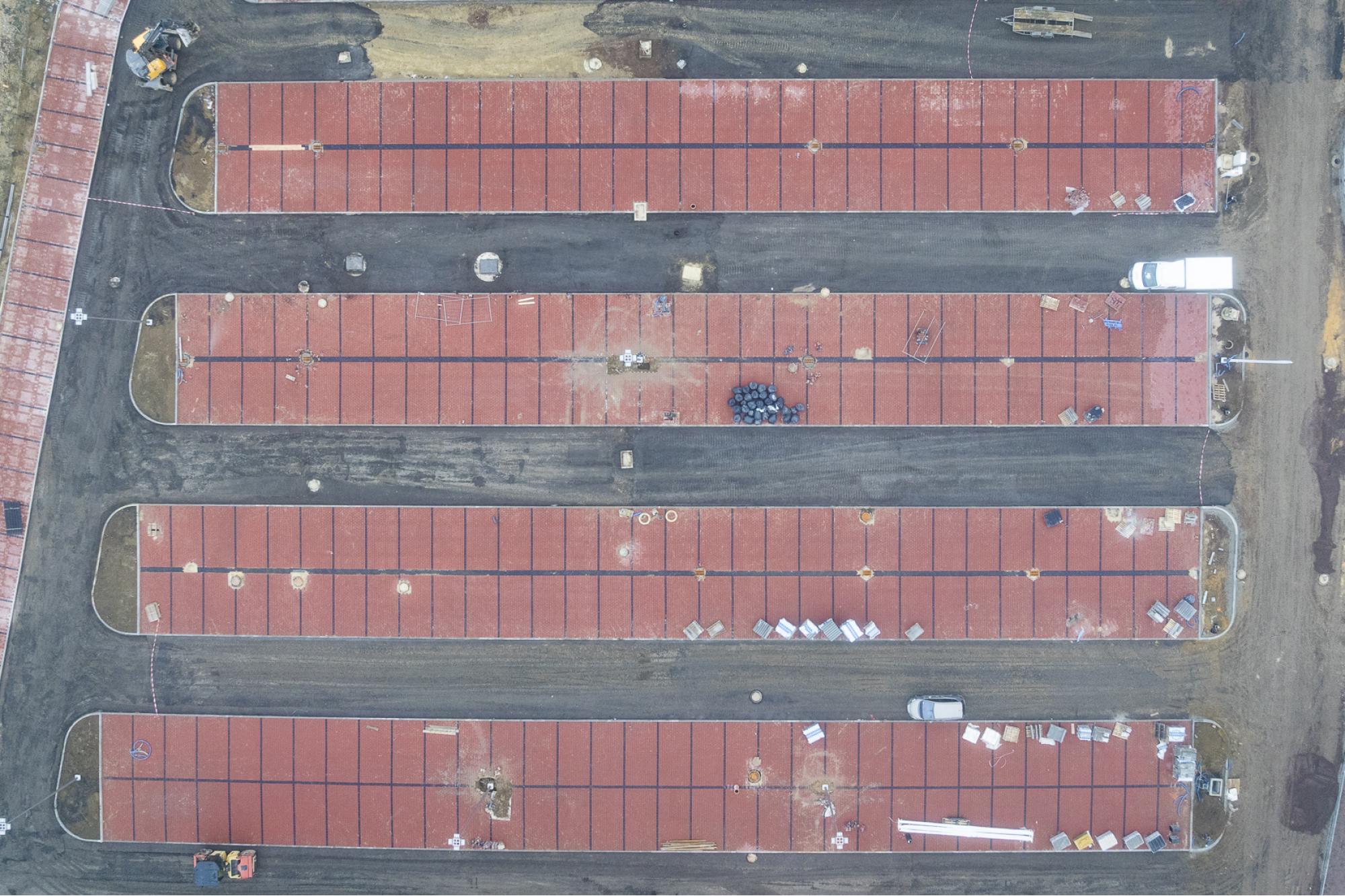 Grudzień 2025 - Parking P4 (Etap II) / Program inwestycyjny Katowice Airport 2024–2032