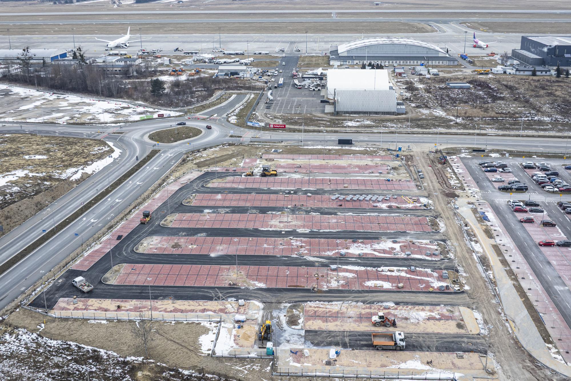 Styczeń 2026 - Parking P4 (Etap II) / Program inwestycyjny Katowice Airport 2024–2032